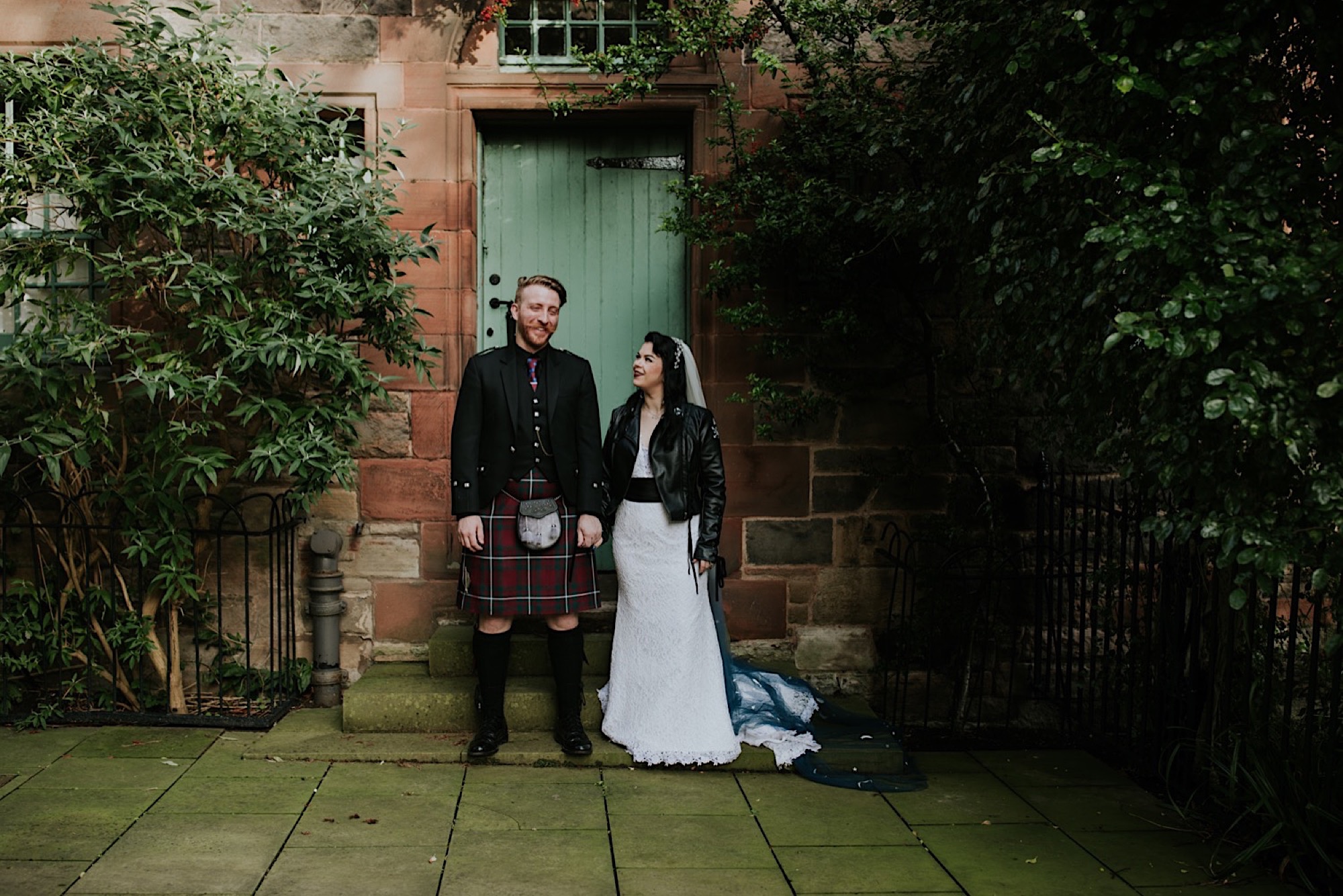 alternative edinburgh wedding photographer