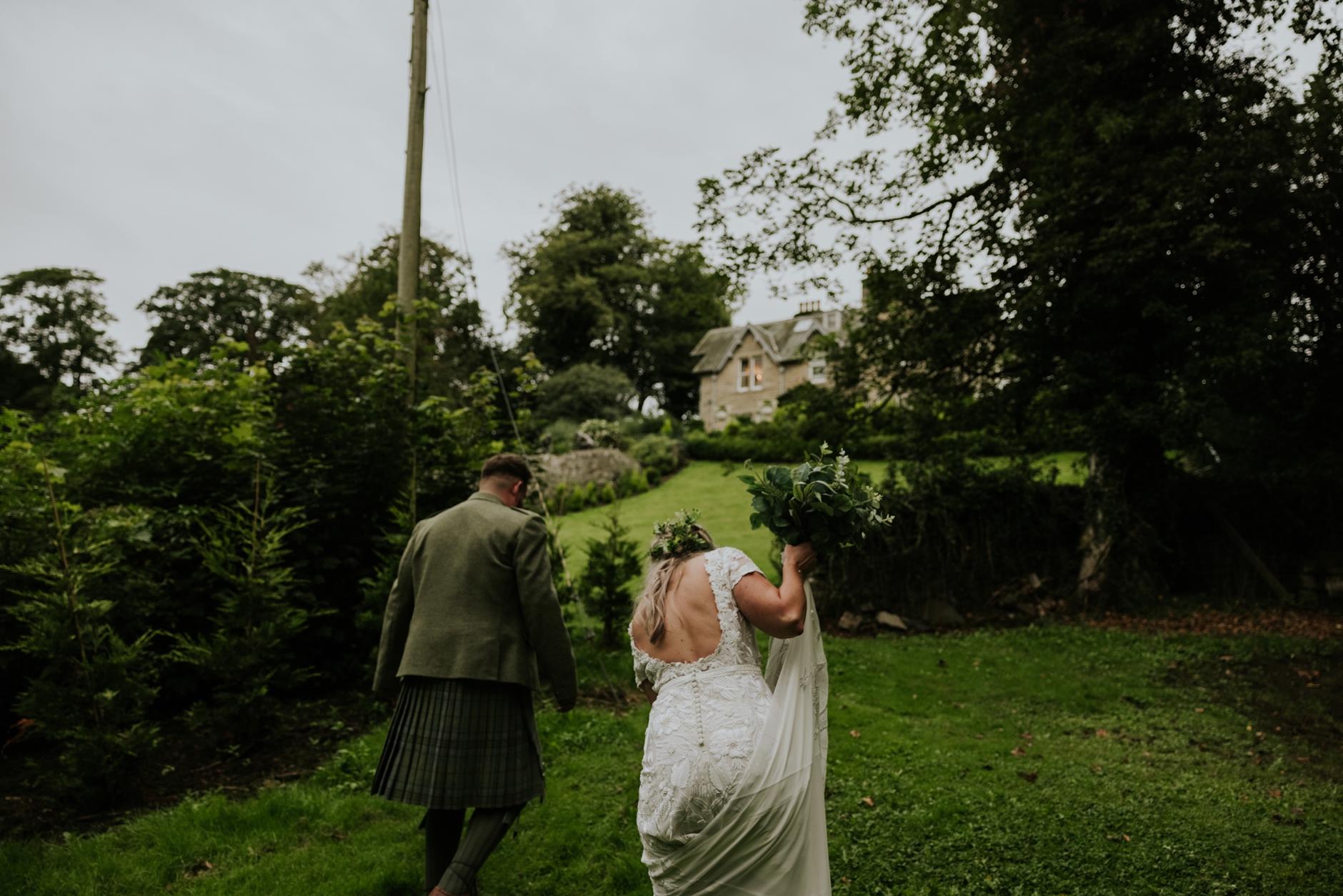alternative scottish wedding photographer